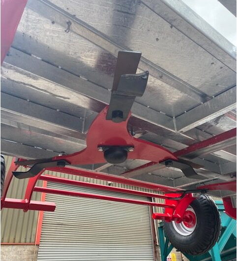 Wylie 8ft 12 blade galvanised trailed topper - Image 2